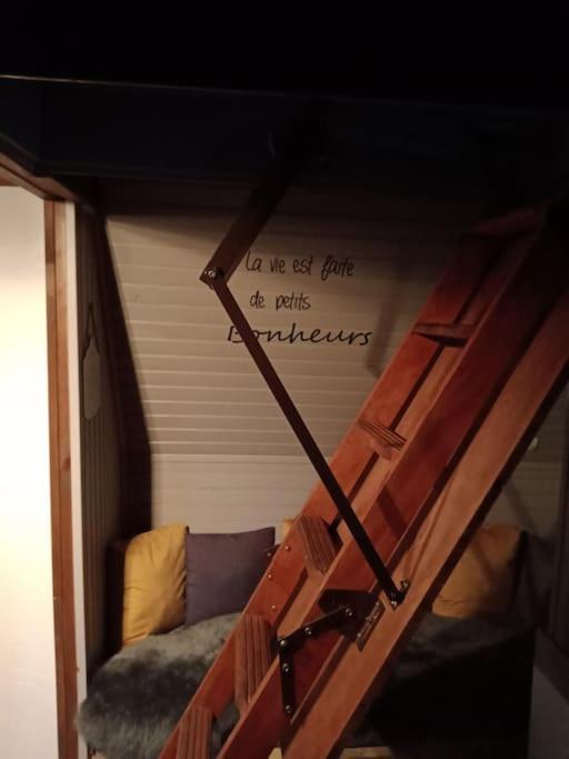 Micro Maison Isba Sedan Givonne Zewnętrze zdjęcie