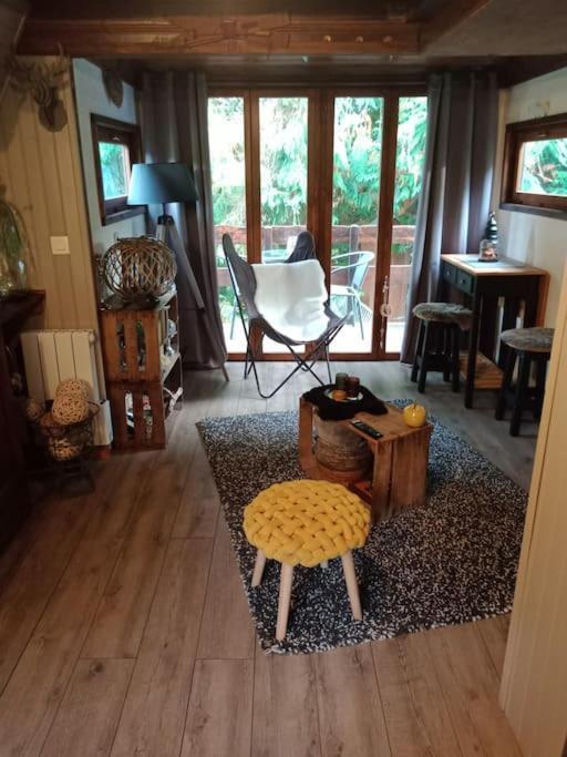 Micro Maison Isba Sedan Givonne Zewnętrze zdjęcie